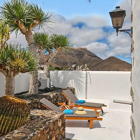 Buenlugar Yaiza (Lanzarote)