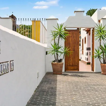 Buenlugar Holiday home